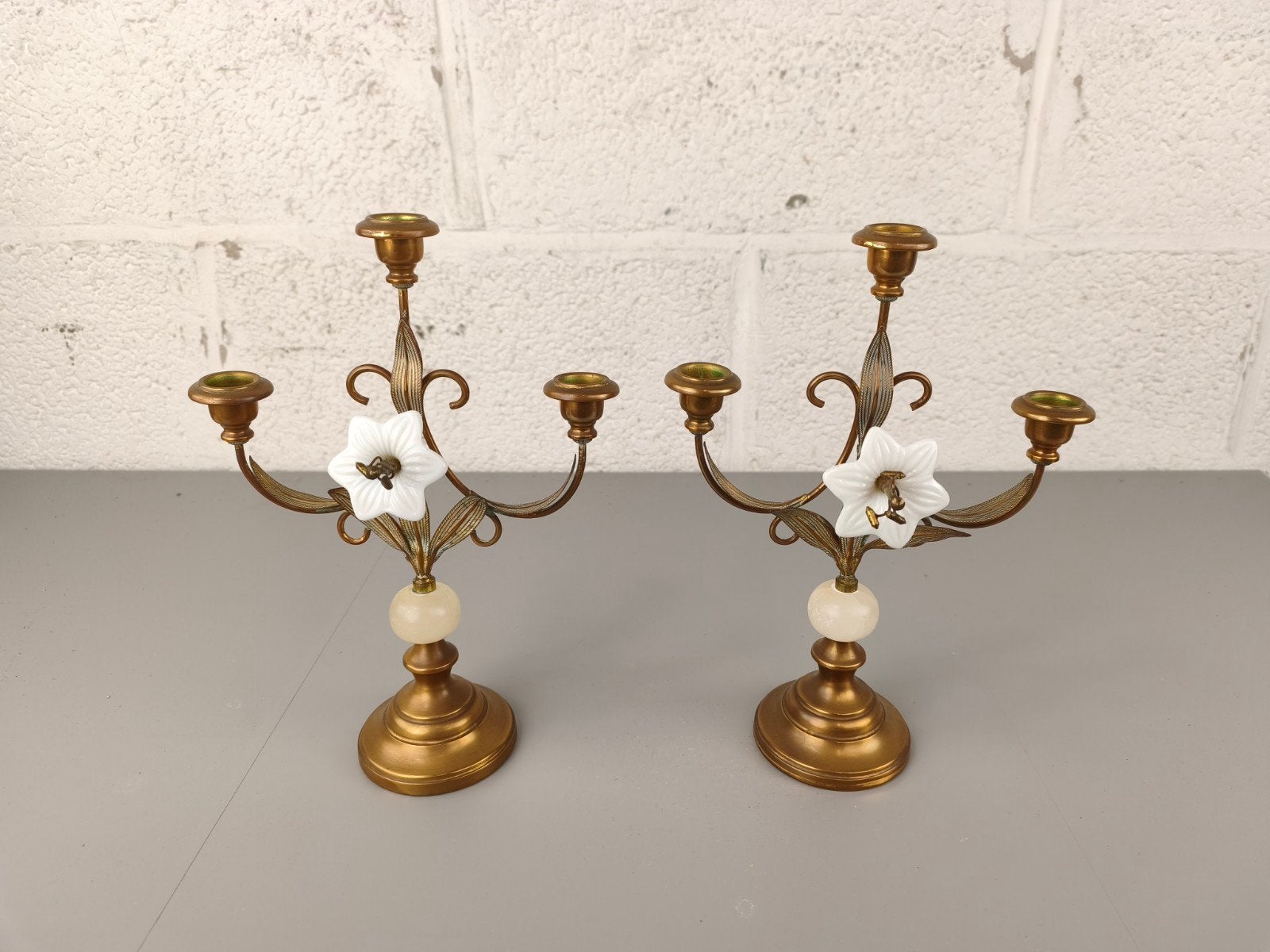 duo kandelaars messing en albast, Antiek en Kunst, Ophalen of Verzenden