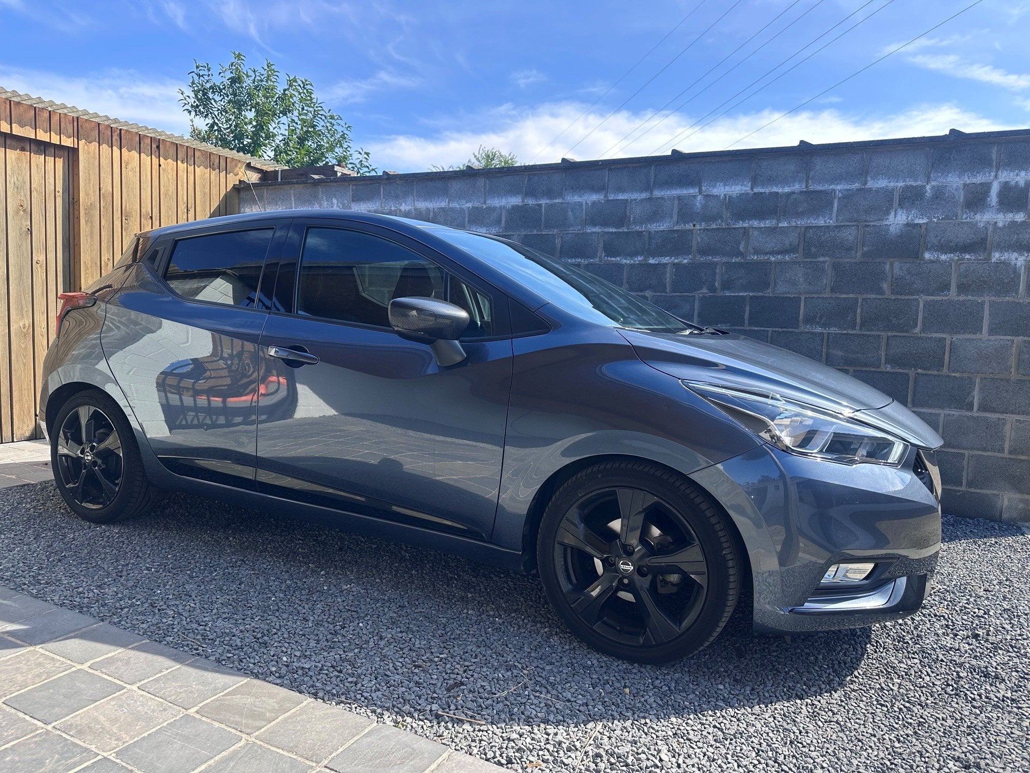 Nissan Micra 1.0 DIG-T N-Sport Keyless Led Alcantara Camera, Auto's, Nissan, Voorwielaandrijving, Gebruikt, Alcantara, 5 deurs