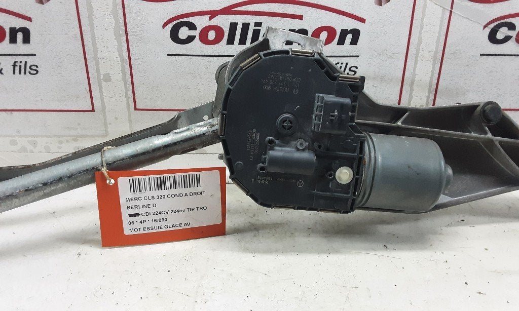 MOTEUR ESSUIE-GLACE AVANT CLS (C219) (0390241865), Mercedes-Benz, Mevr. I. Hauben, Utilisé, Rue de l'Espoir 34 34
4030  GRIVEGNÉE, BE