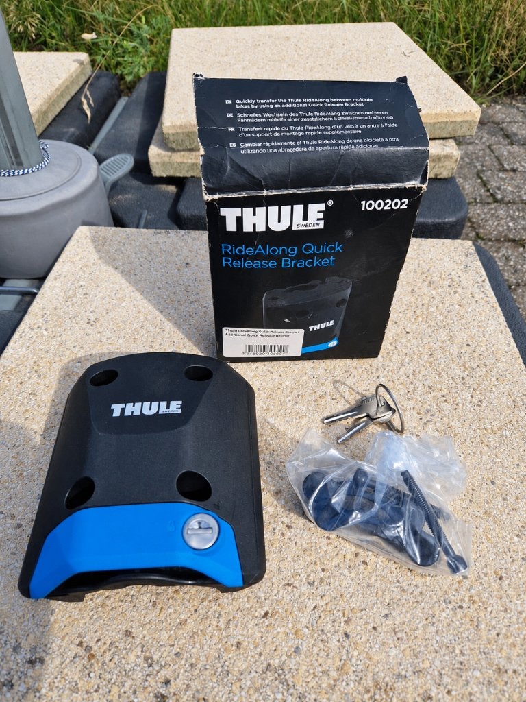 Thule ridealong quick release bracket, Enlèvement ou Envoi, Neuf, Siège arrière, Thule / Chariot