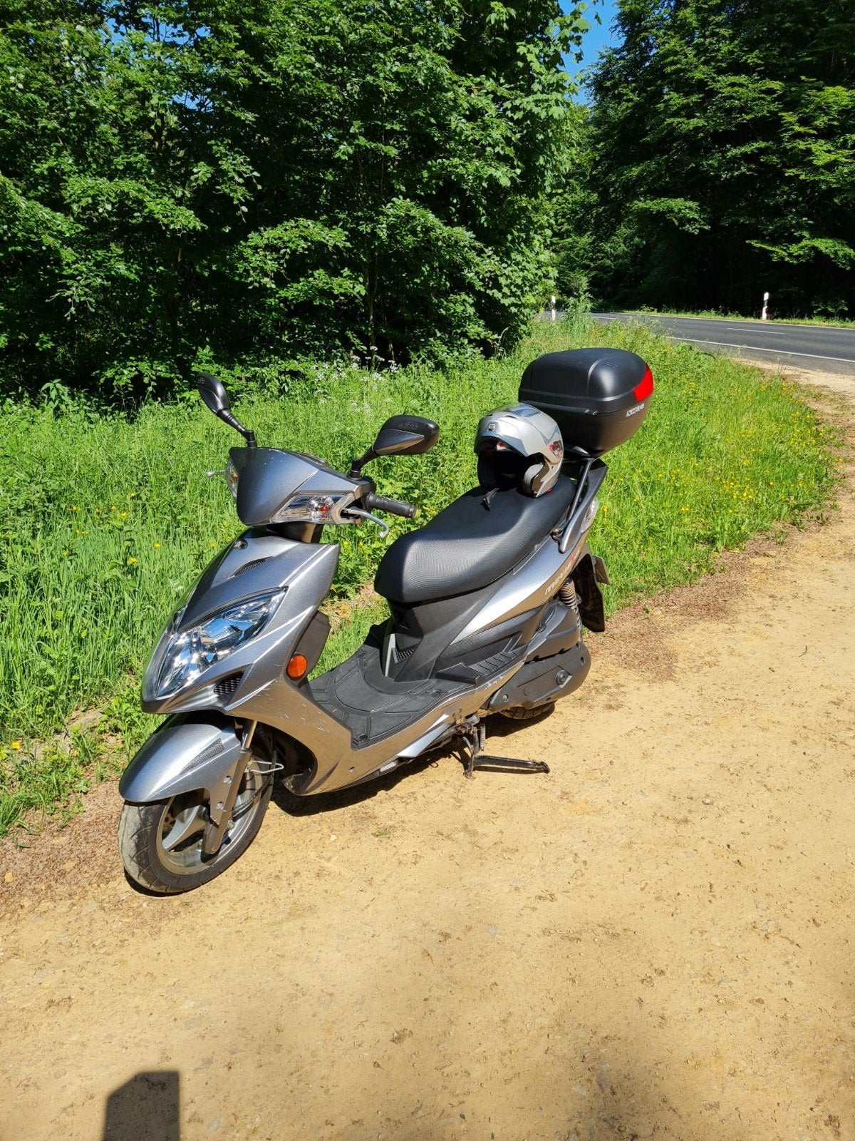 Scooter Movie S125 argenté à vendre, 125 cm³, Kymco, Classe B (45 km/h), Enlèvement