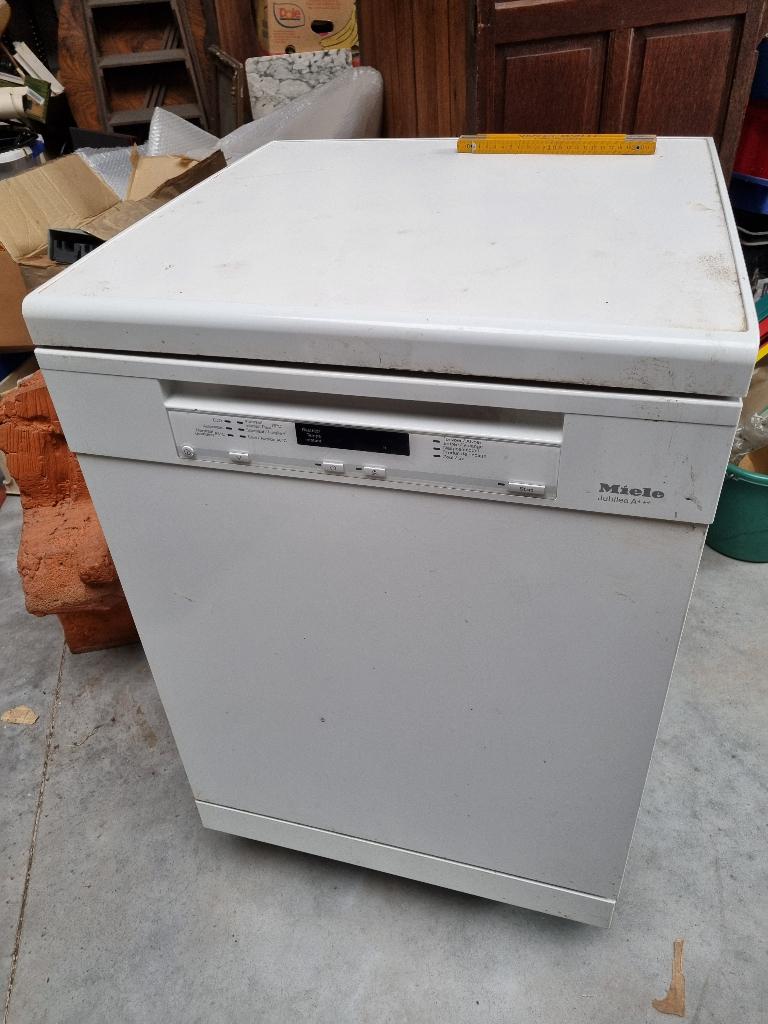 Miele vaatwas G6000SC G 6000SC vaatwasmachine werkt, Elektronische apparatuur, Ophalen, Gebruikt