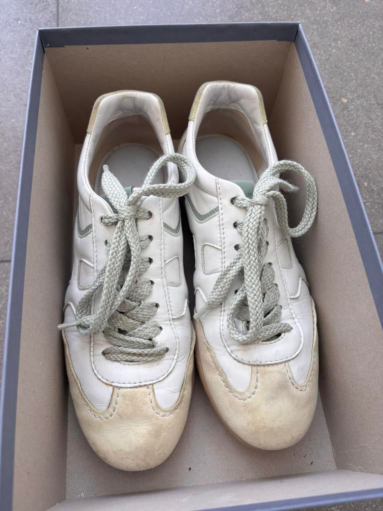 Sneaker Hogan - op te knappen - maat 38, Wit, Ophalen of Verzenden, Sneakers, Gedragen
