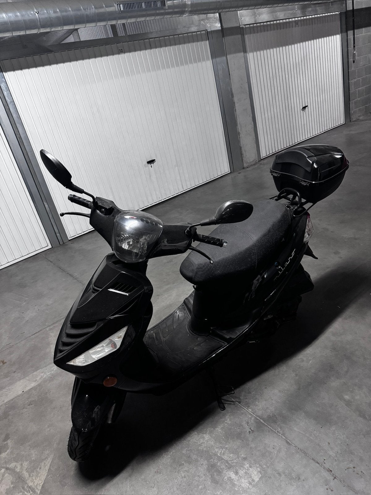 Scooter SYMEX Milano 50cc négociable, Fietsen en Brommers, Scooters | Piaggio, Ophalen, Benzine, Klasse B (45 km/u), Zo goed als nieuw