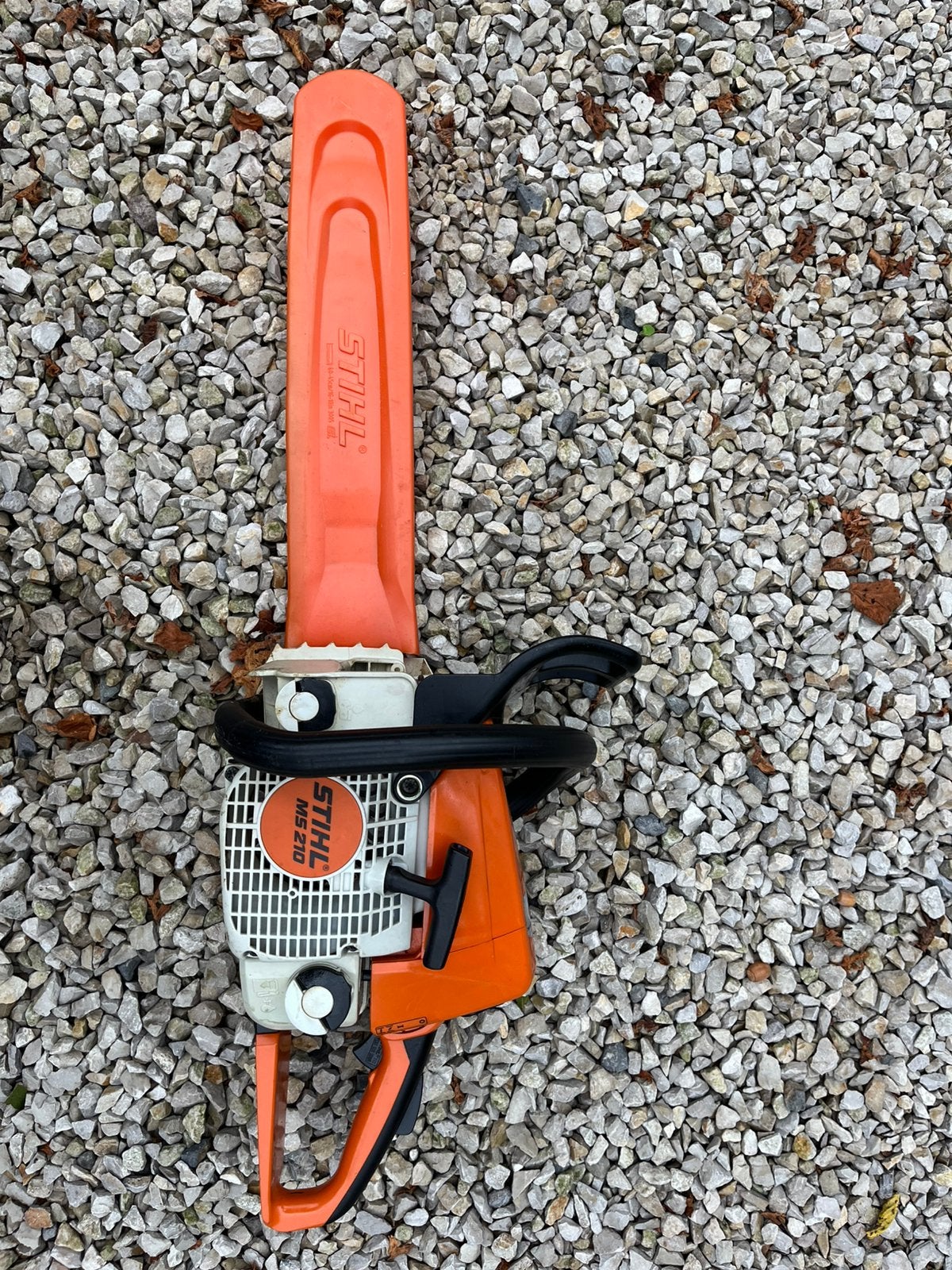 Stihl ms 210, Jardin & Terrasse, Outils à main, Enlèvement ou Envoi, Comme neuf