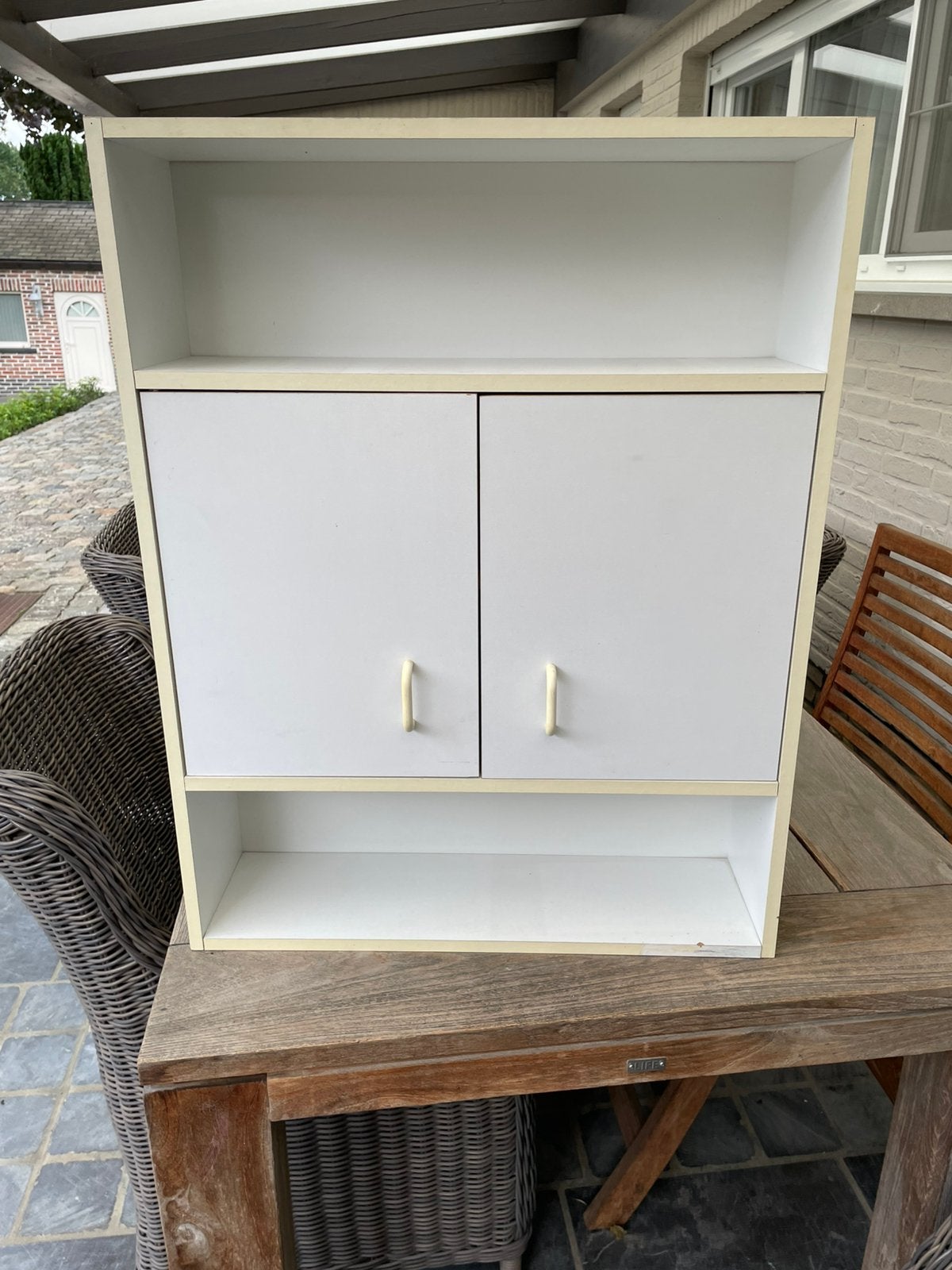 Wit kastje gratis, Huis en Inrichting, Ophalen, Gebruikt