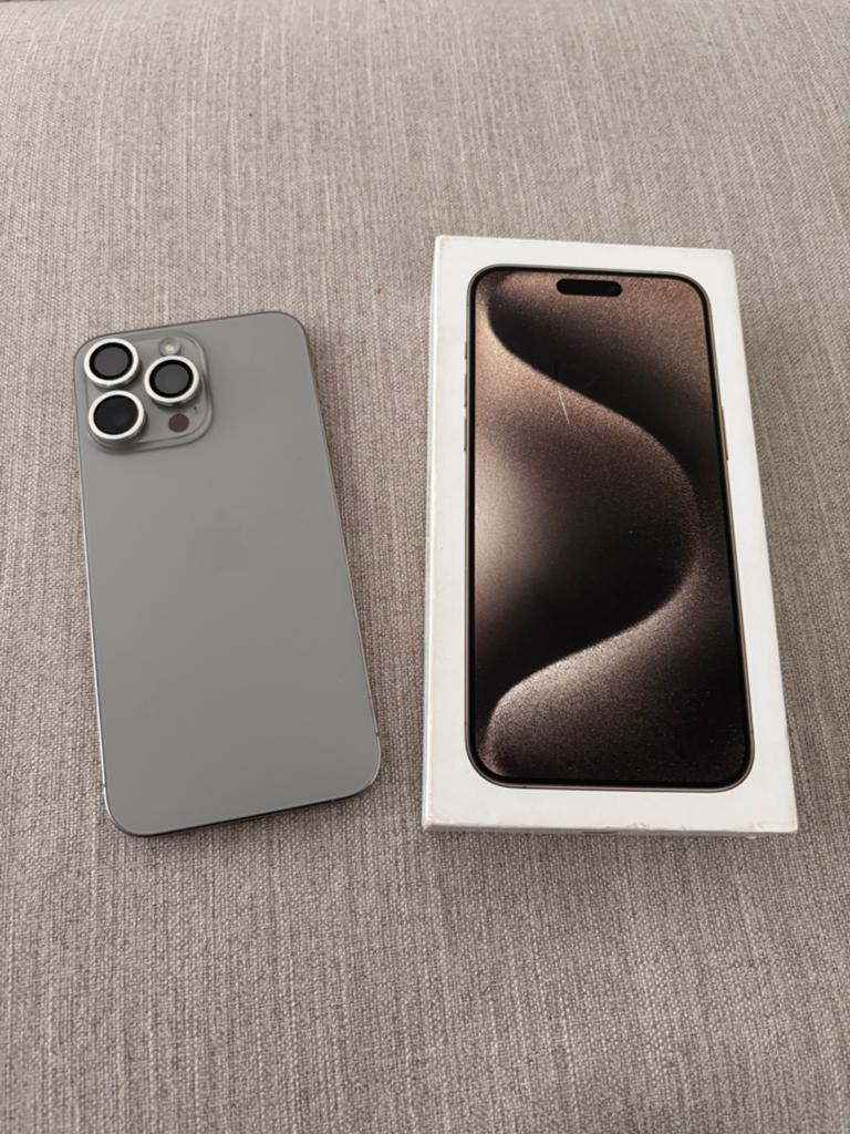 iPhone 15 Pro Max - 256Gb - garantie, Télécoms, Téléphonie mobile | Apple iPhone, 256 GB, IPhone 15 Pro Max, Comme neuf, Enlèvement