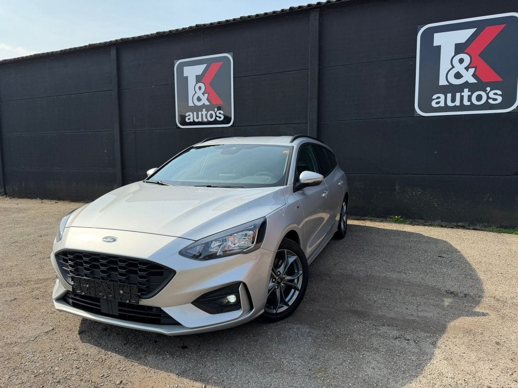 Ford Focus ST-Line 1.0i Lichte Vracht, Autos, Focus, Achat, Entreprise, Boîte manuelle