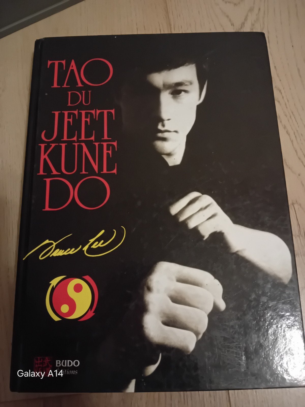 Livre "Tao du Jeet Kune Do" - Bruce Lee, Livres, Livres de sport, Enlèvement