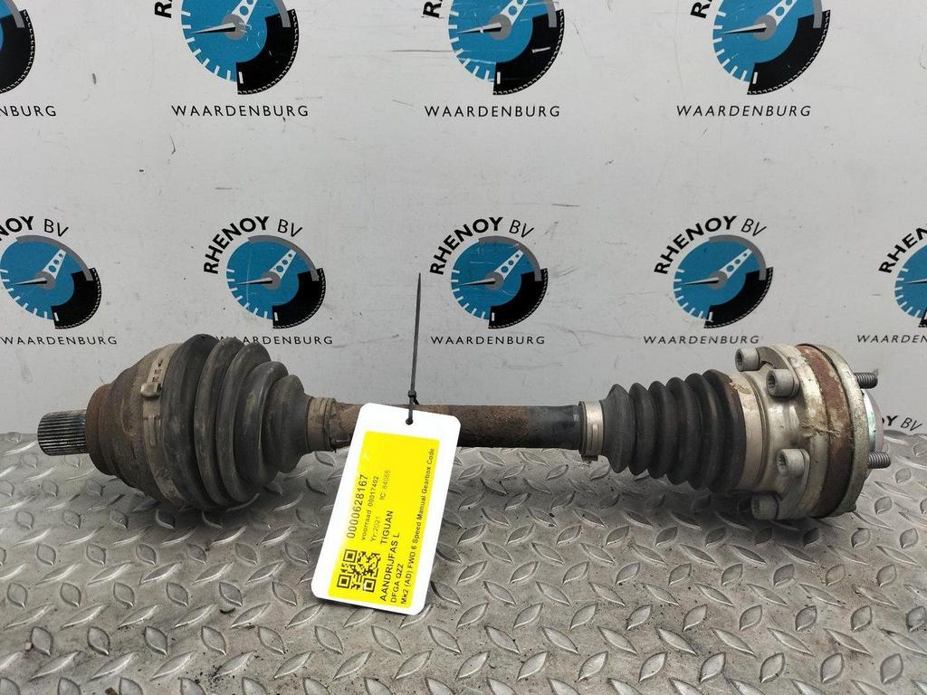 VOLKSWAGEN TIGUAN AD1 2.0 TDI Comfortline BlueM. AANDRIJFAS, Ophalen of Verzenden, Gebruikt, Stiba lid