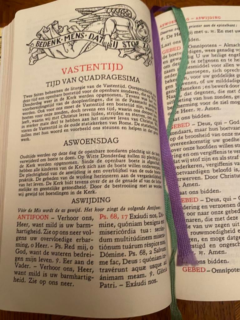 Katholieke godsdienst, Boeken, Ophalen