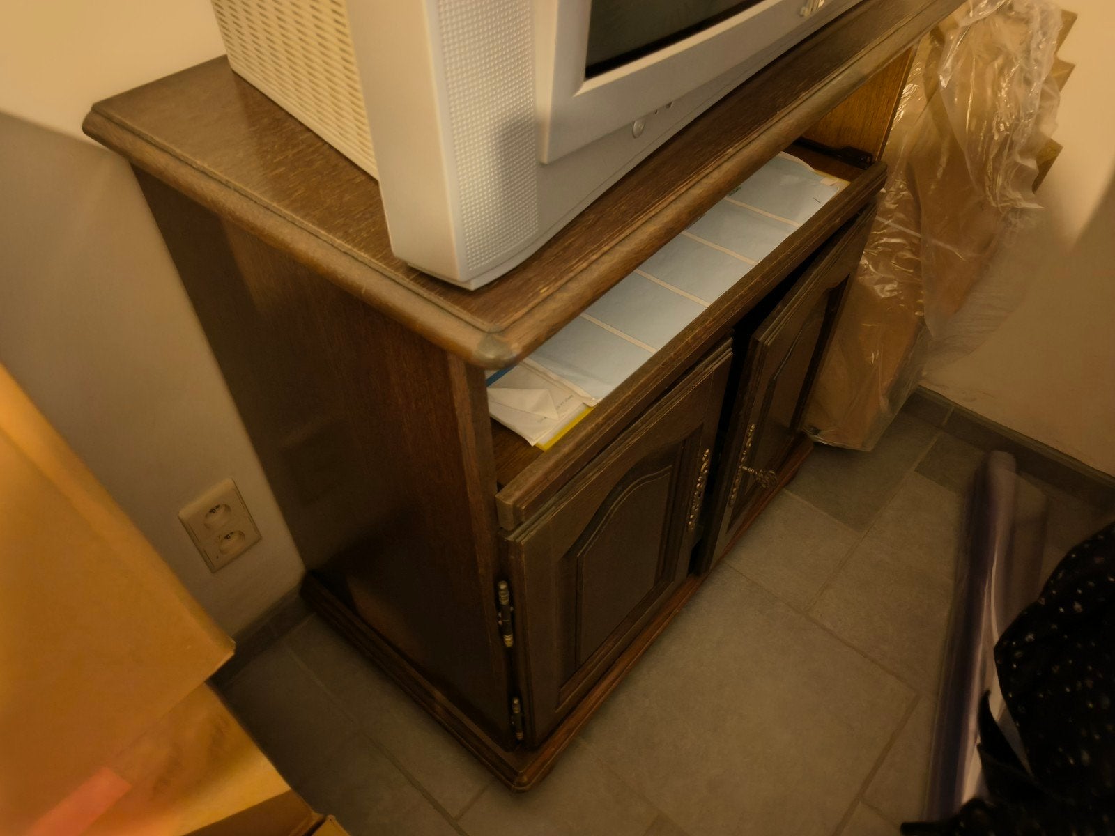 tv meubel televisie kast kastje, Muziek en Instrumenten, Ophalen