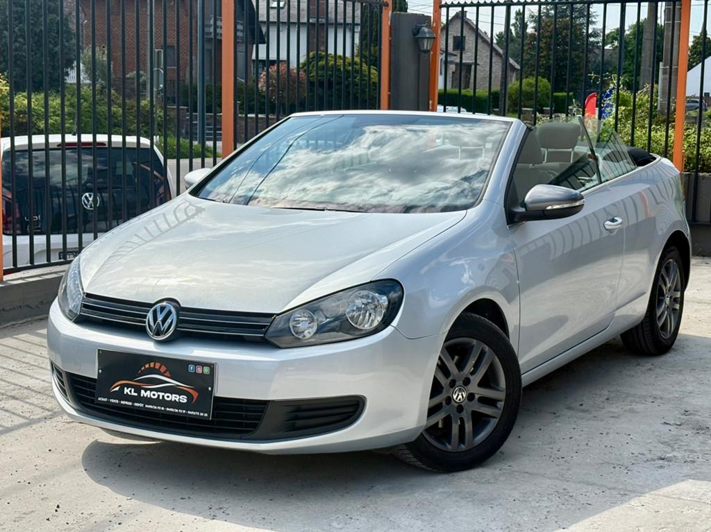 VW GOLF 6 CABRIOLET 1.6CR TDI 105CV 131 000KM CARPASS 2012, Auto's, Volkswagen, Voorwielaandrijving, Euro 5, Stof, Zwart