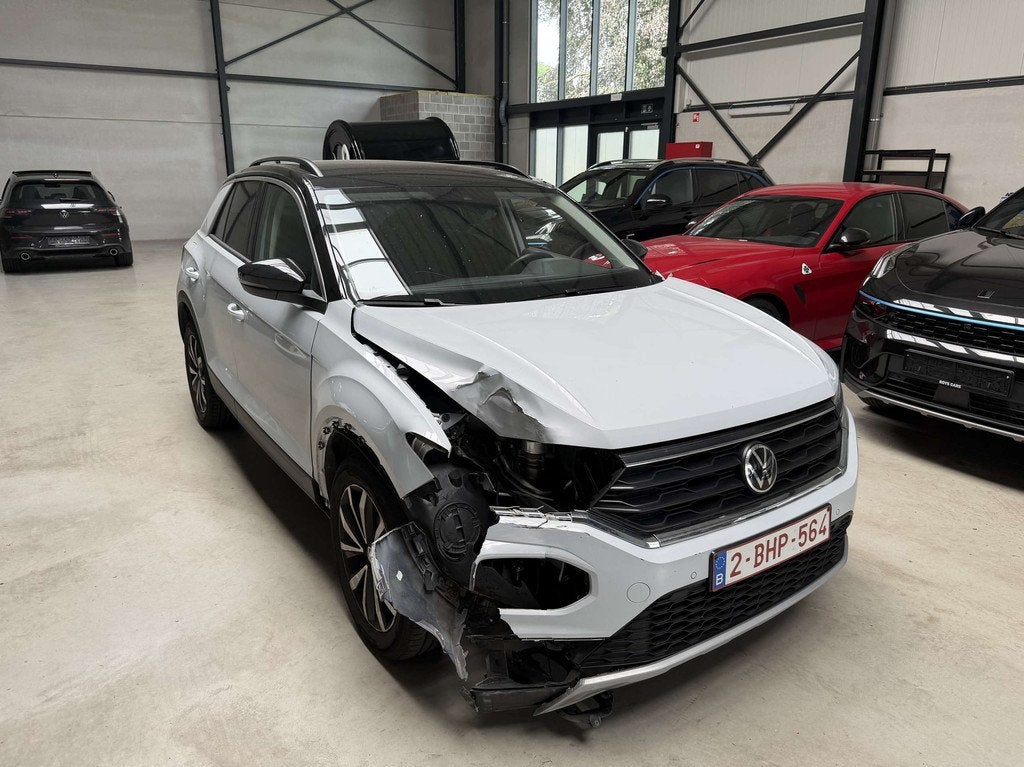 Volkswagen T-Roc T-Roc 1.5 TSI DSG - ACCIDENT CAR/EXPORT, Volkswagen, Automatique, 1498 cm³, Blanc