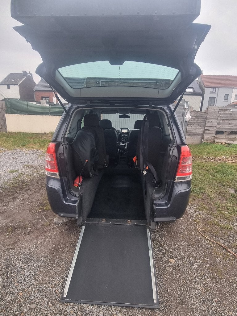 ♿️Opel zafira 1.7DCTi Roelstoel Invalide mindervalide, 4 cilinders, 700 kg, Particulier, 81 kW