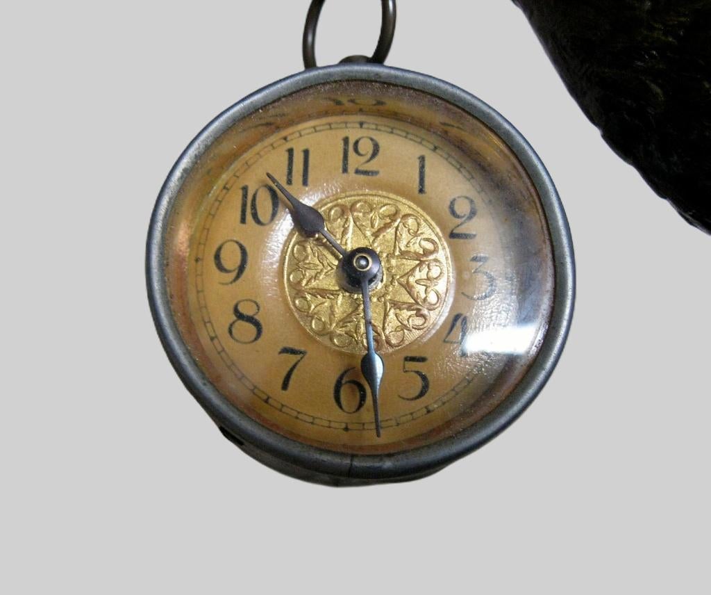 Antiek klein klokje., Ophalen