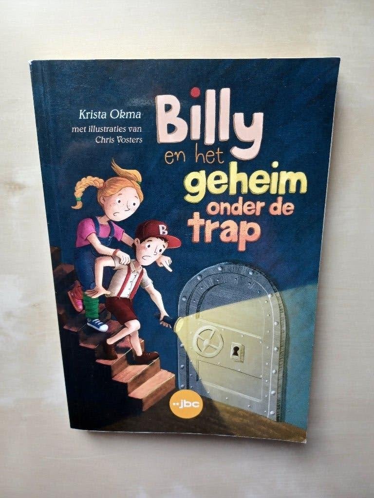Billy en het geheim onder de trap (7+), Ophalen of Verzenden, Zo goed als nieuw, Krista Okma, Fictie algemeen