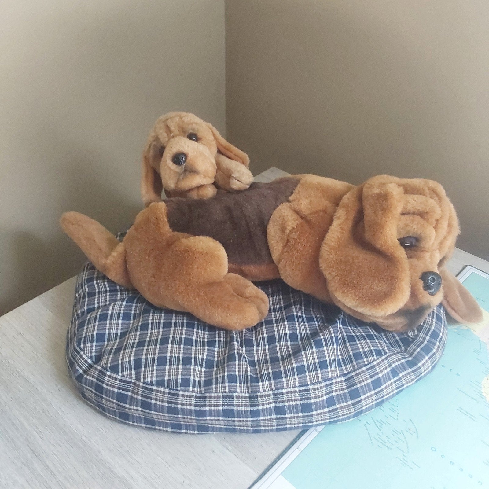 Mooi kussen met honden, niet gebruikt, Ophalen of Verzenden
