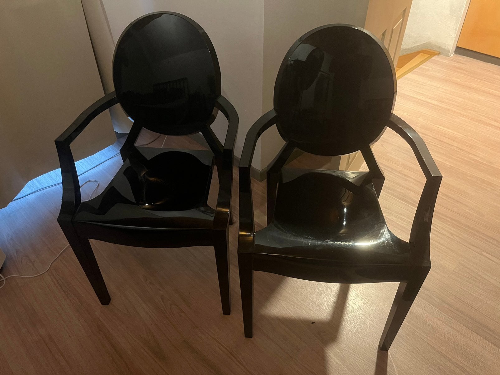 2 kartell stoelen, Huis en Inrichting, Stoelen, Ophalen, Gebruikt, Zwart