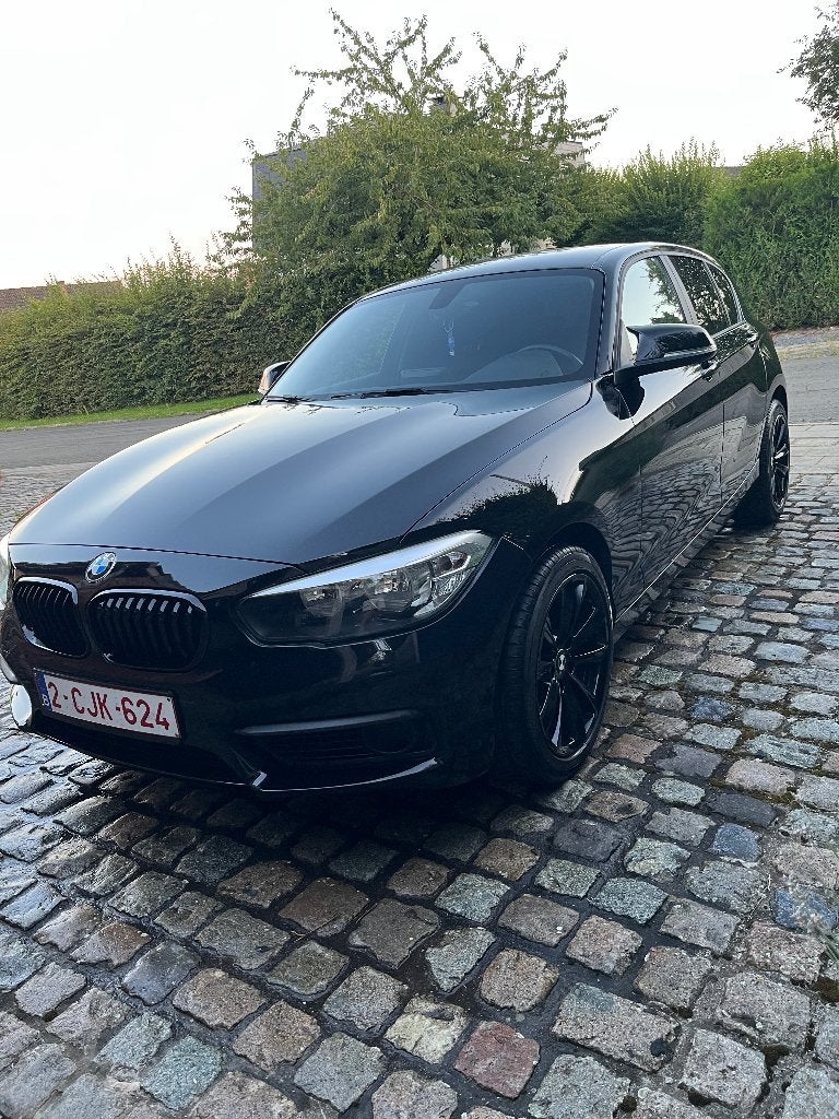 BMW 1-serie 118i, Auto's, 100 kW, Zwart, 5 deurs, Particulier