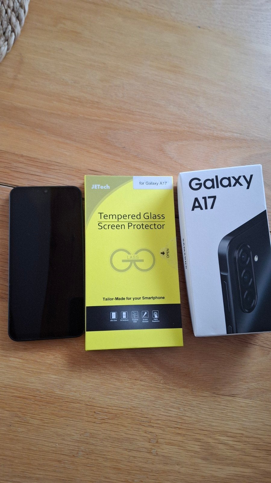 samsung A17 sous garantie, Télécoms, 128 GB, Enlèvement, Neuf, Noir