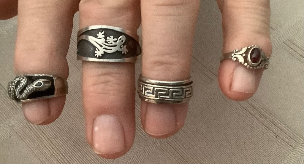 4 zilveren ringen, Enlèvement ou Envoi