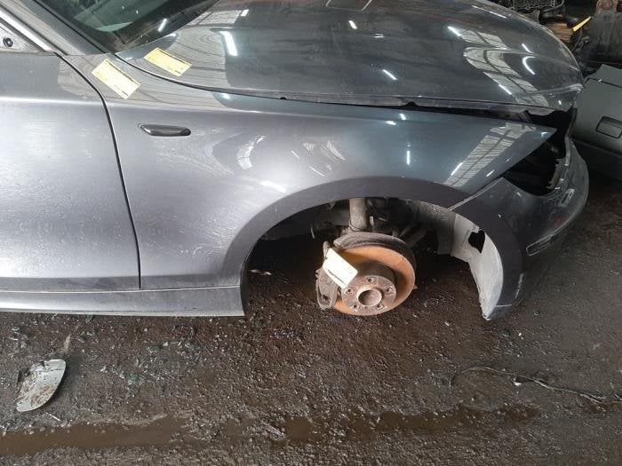 Aile avant droite d'un BMW 1-Serie (A22), -, -, 3 mois de garantie, Utilisé