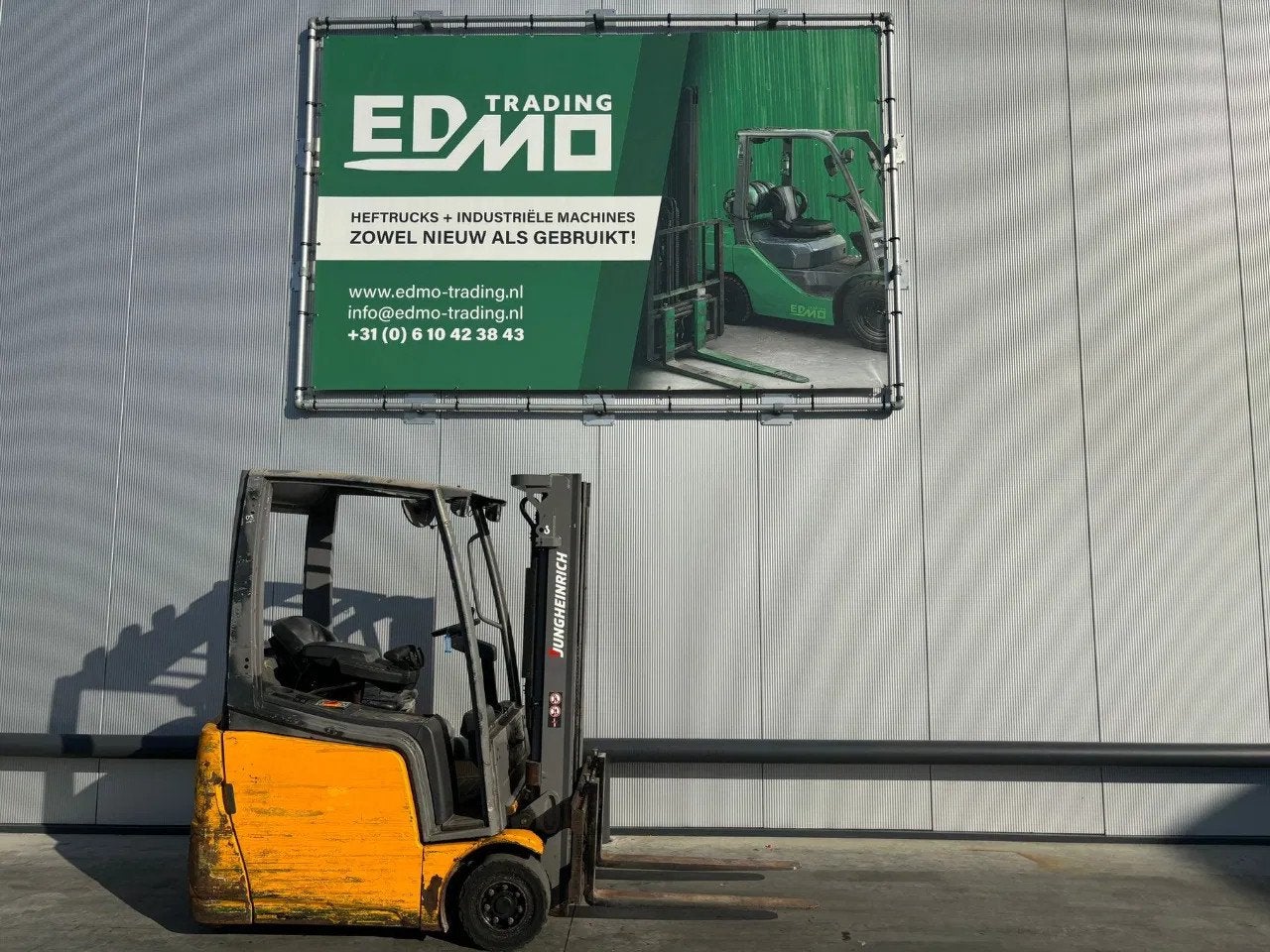 Jungheinrich EFG 215 Heftruck (année de construction 2016), Articles professionnels, Machines & Construction | Chariots élévateurs & Transport interne