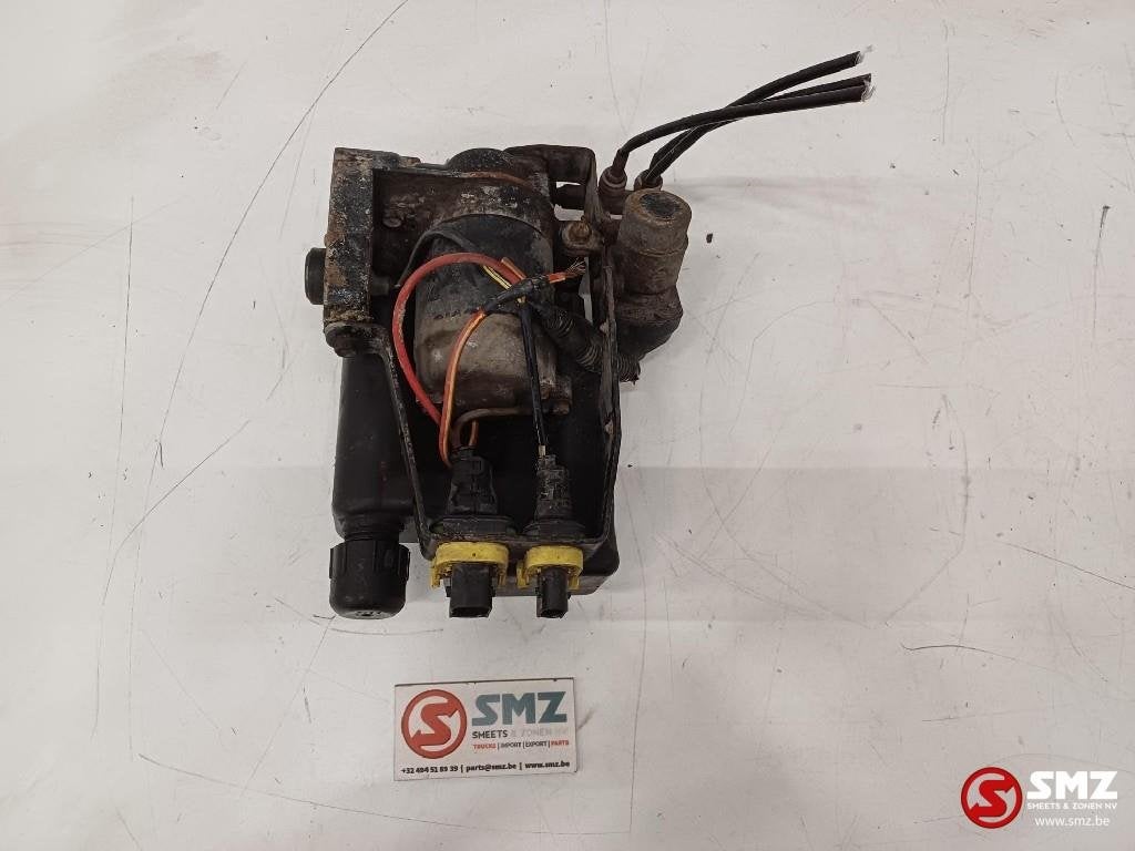 Occ electrische cabinekantelpomp Mercedes, Gebruikt, Mercedes-Benz, Ophanging en Onderstel