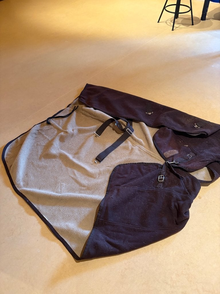Fleecedeken maat 140cm. Gratis, Ophalen, Gebruikt, Cob (M), Kruissingels