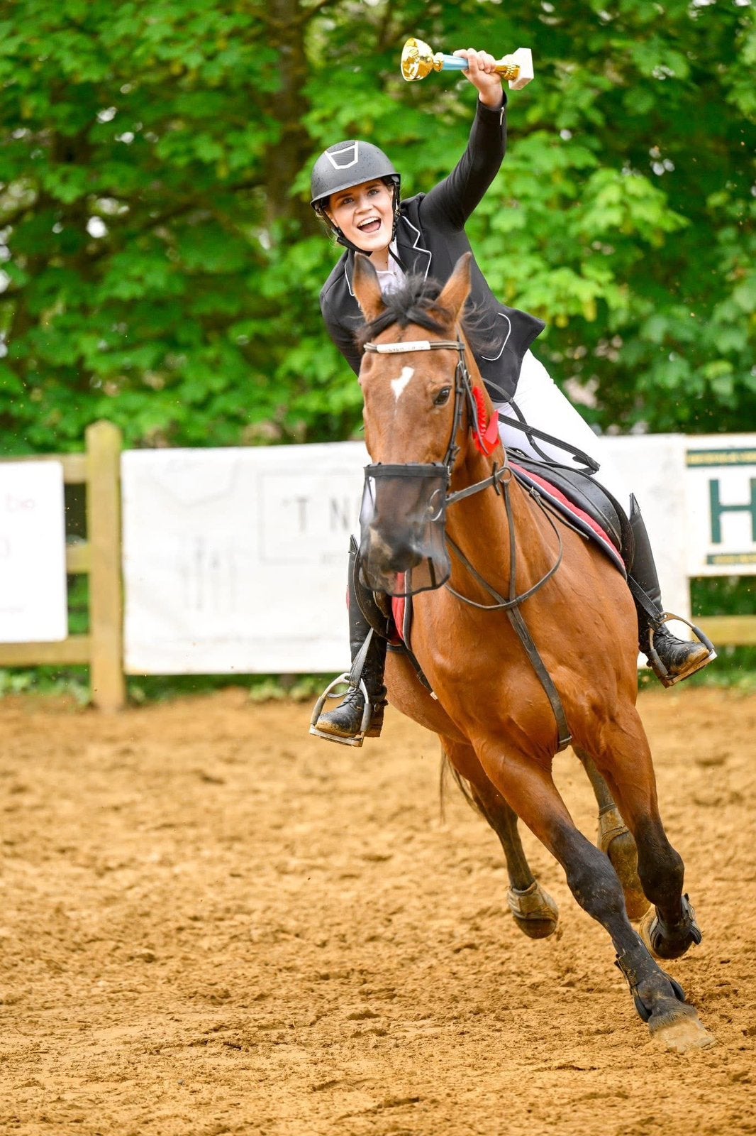 Ruiter zoekt paard! - ruiter te bieden, Dieren en Toebehoren, Paarden