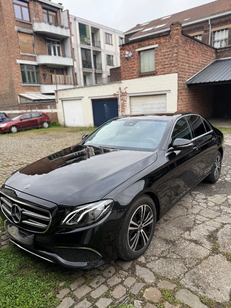 MERCEDES-BENZ 220D, Autos, Cuir, Achat, 143 kW, Phares entièrement LED