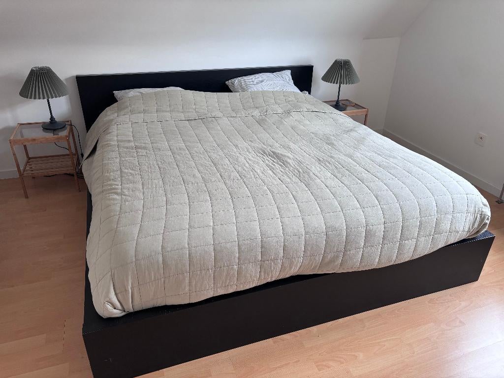 Malm bed 180 cm x 200cm, Huis en Inrichting, Slaapkamer | Bedden, Ophalen, Gebruikt, Zwart, Tweepersoons