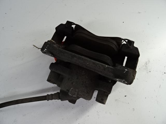 ETRIER DE FREIN AVANT DROIT Renault Megane II CC (EM), Renault, Mevr. I. Hauben, Utilisé, Rue de l'Espoir 34 34
4030  GRIVEGNÉE, BE