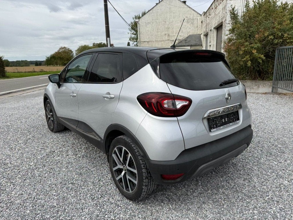 RENAULT CAPTUR **RED EDITION** 12 MOIS DE GARANTIE, Autos, Argent ou Gris, Achat, Entreprise, Boîte manuelle