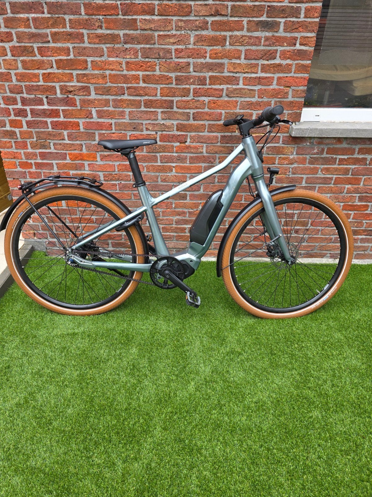 Nouveau vélo électrique pour hommes avec entraînement par co, 47 à 51 cm, Enlèvement ou Envoi, Neuf, 50 km par batterie ou plus