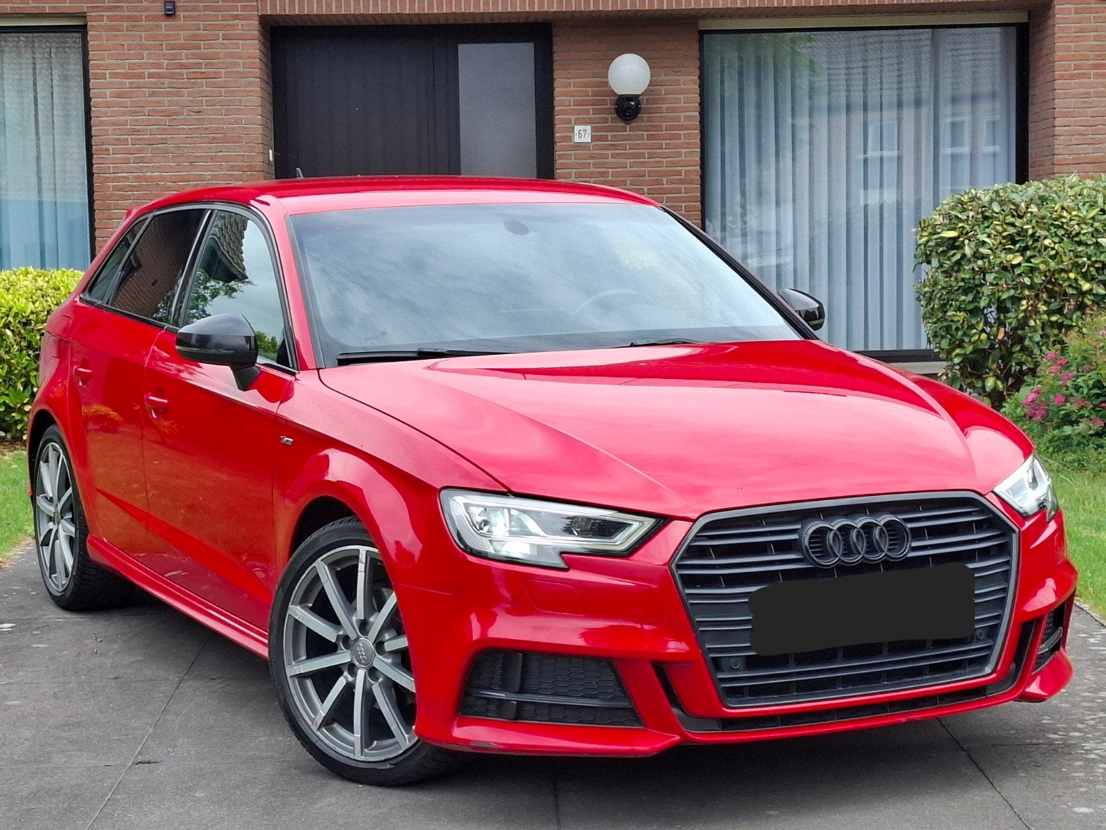 ***Audi A3 8v facelift 3x s-line 2020 30tfsi euro 6d-temp***, Autos, Audi, Particulier, A3, ABS, Phares directionnels, Airbags