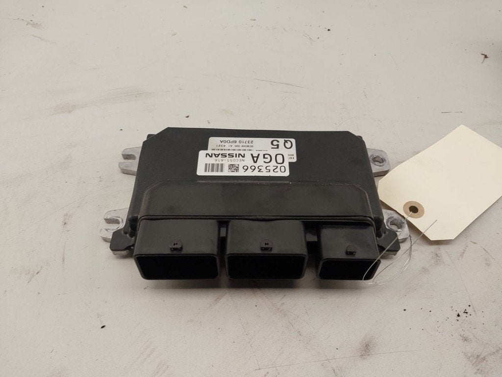 CALCULATEUR MOTEUR ECU Nissan Juke (F16) (01-2019/-), Germany@nissan-services.eu, Kronenweg 38
50389  Wesseling, DE, Utilisé, Nissan