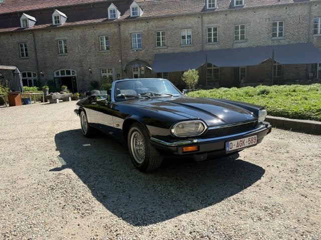 Jaguar XJS 5.3 V12 CABRIO AUTOMAAT 56.000 KM! EUROPESE AUTO!, Auto's, Jaguar, Automaat, Dealer onderhouden, Zwart, Zwart