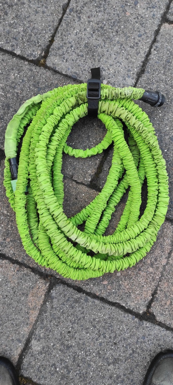 Tuyau d'arrosage extensible jusqu'à 25 mètres., Jardin & Terrasse, Enlèvement ou Envoi, Tuyau d'arrosage