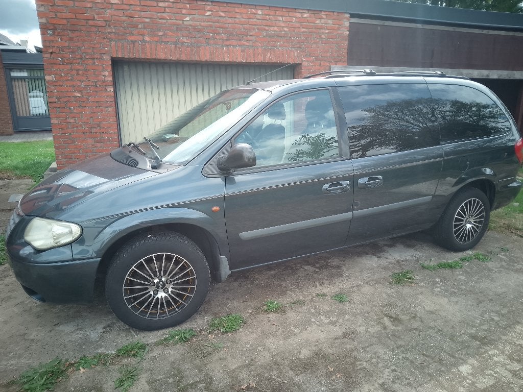 Chrysler Grand Voyager 2.8CRD CARGO LÉGER, Autos, Achat, 110 kW, Grand Voyager, 2100 kg