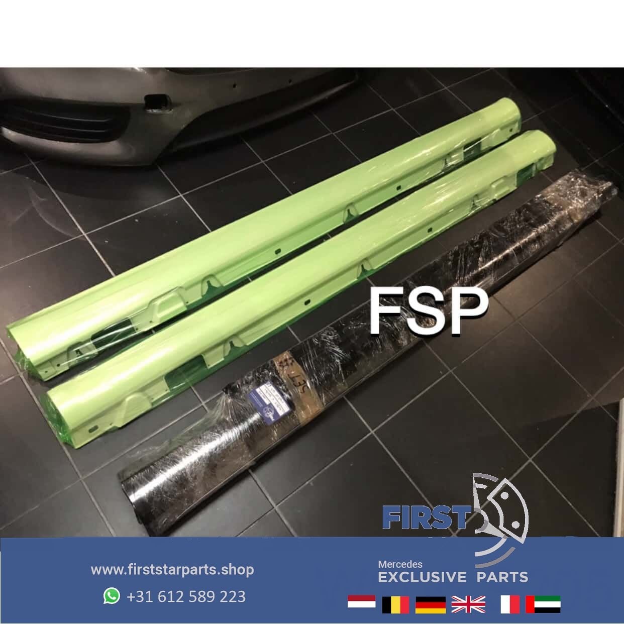 W205 S205 SIDESKIRT ZWART / WIT DORPEL NIEUW Mercedes C Klas, Utilisé, -, -, Enlèvement ou Envoi