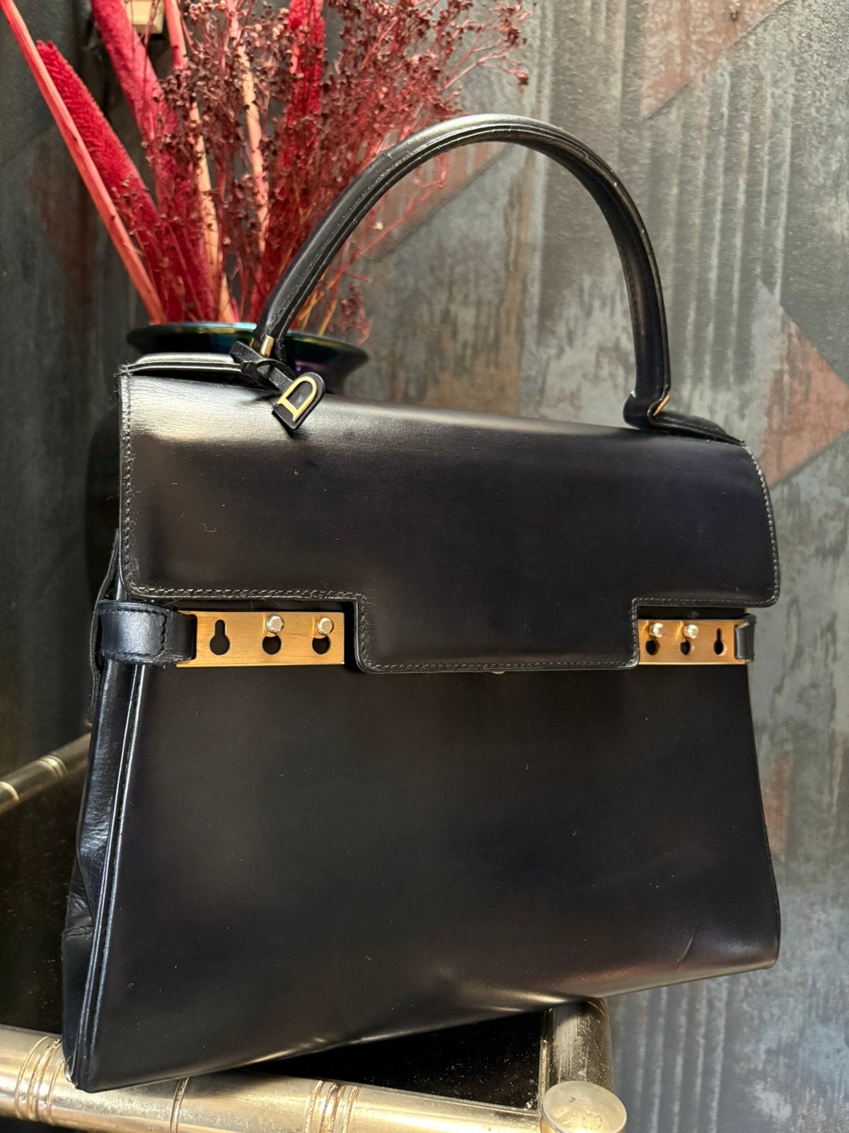 DELVAUX TEMPÈTE MM vintage boxcalf marineblauw, Enlèvement, Comme neuf