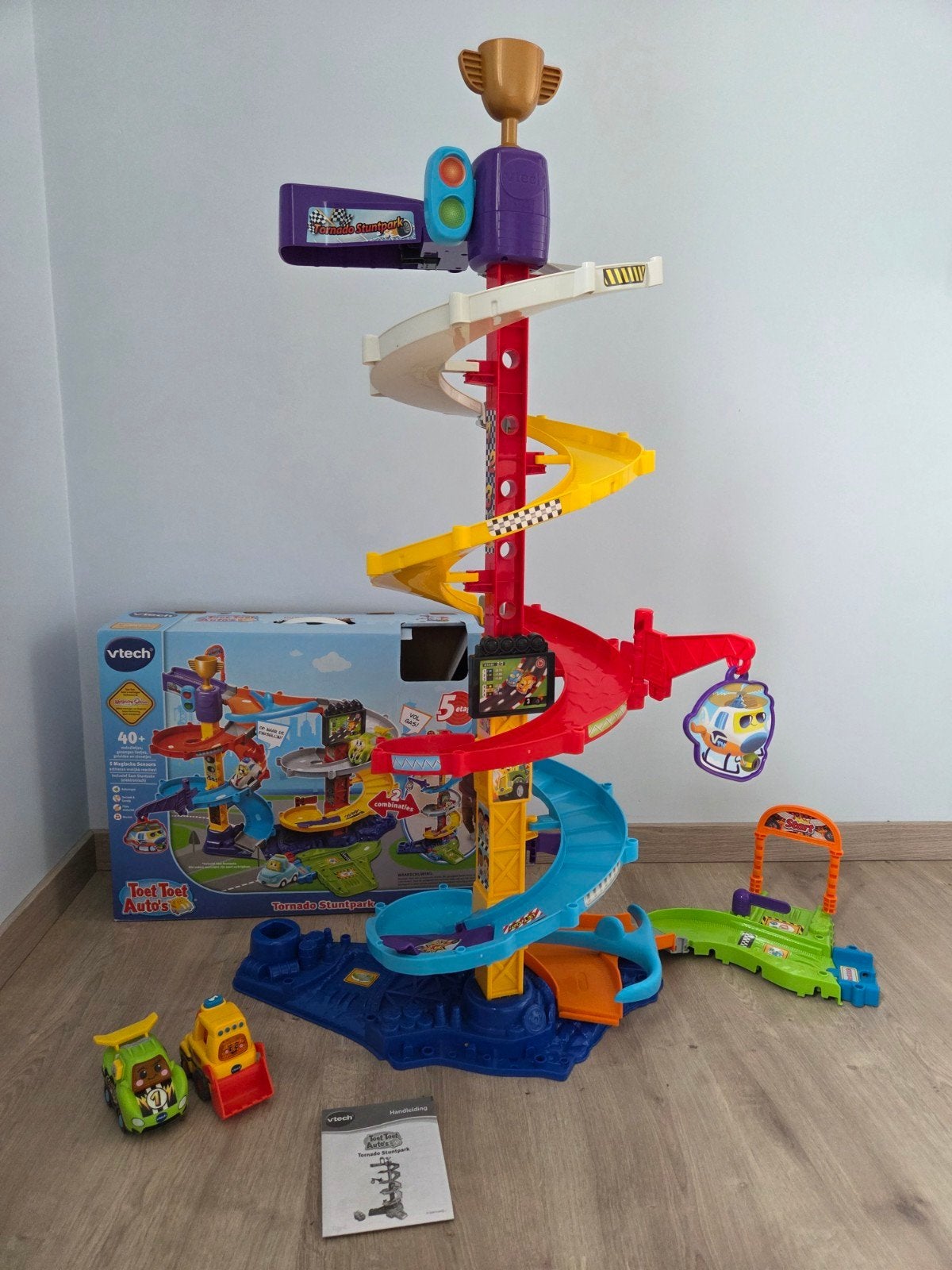 Vtech toet toet auto's Tornado Stuntpark, Kinderen en Baby's, Ophalen, Zo goed als nieuw