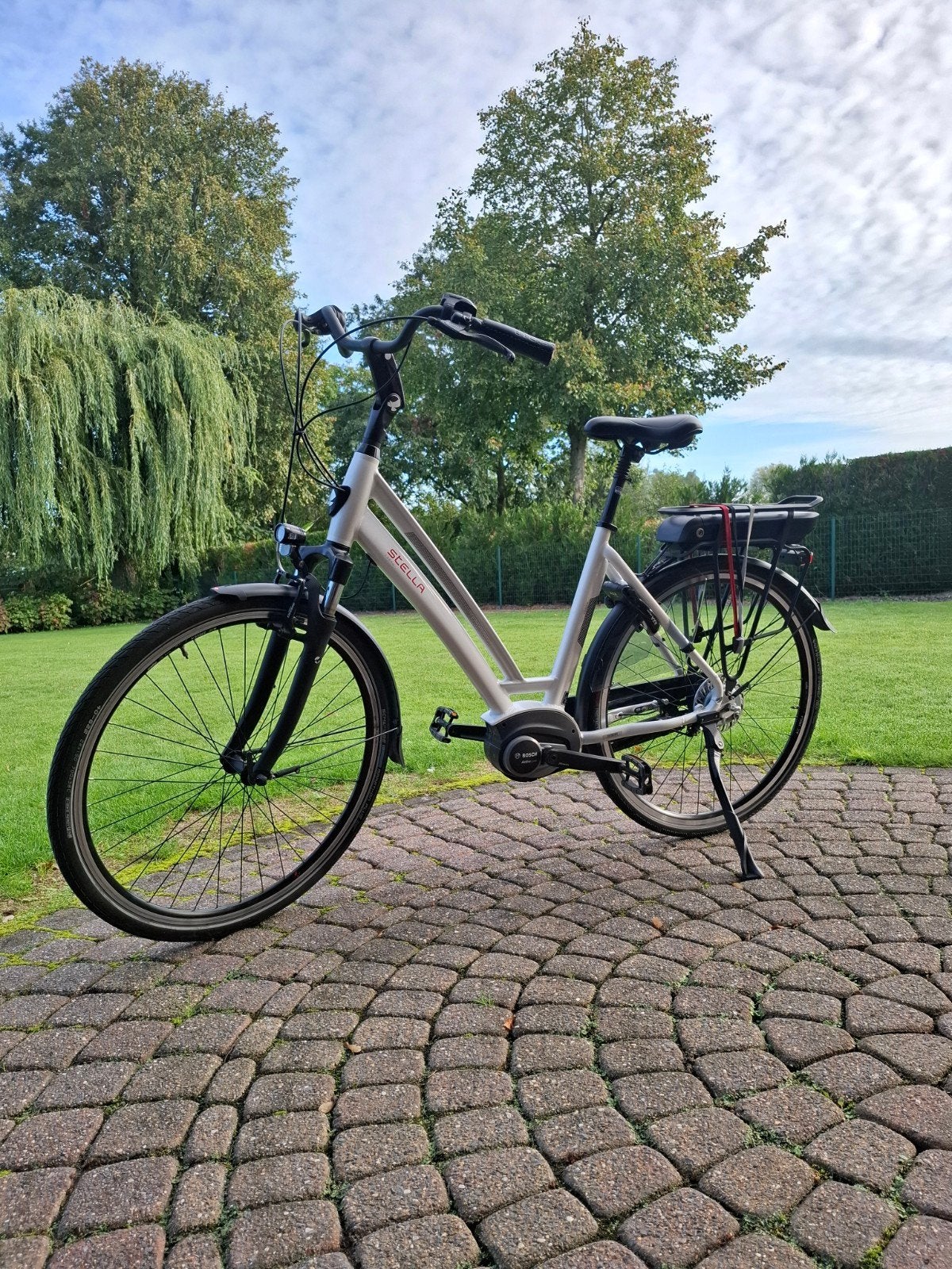 stella bikes, Fietsen en Brommers, Zo goed als nieuw, 51 tot 55 cm, 50 km per accu of meer, Ophalen