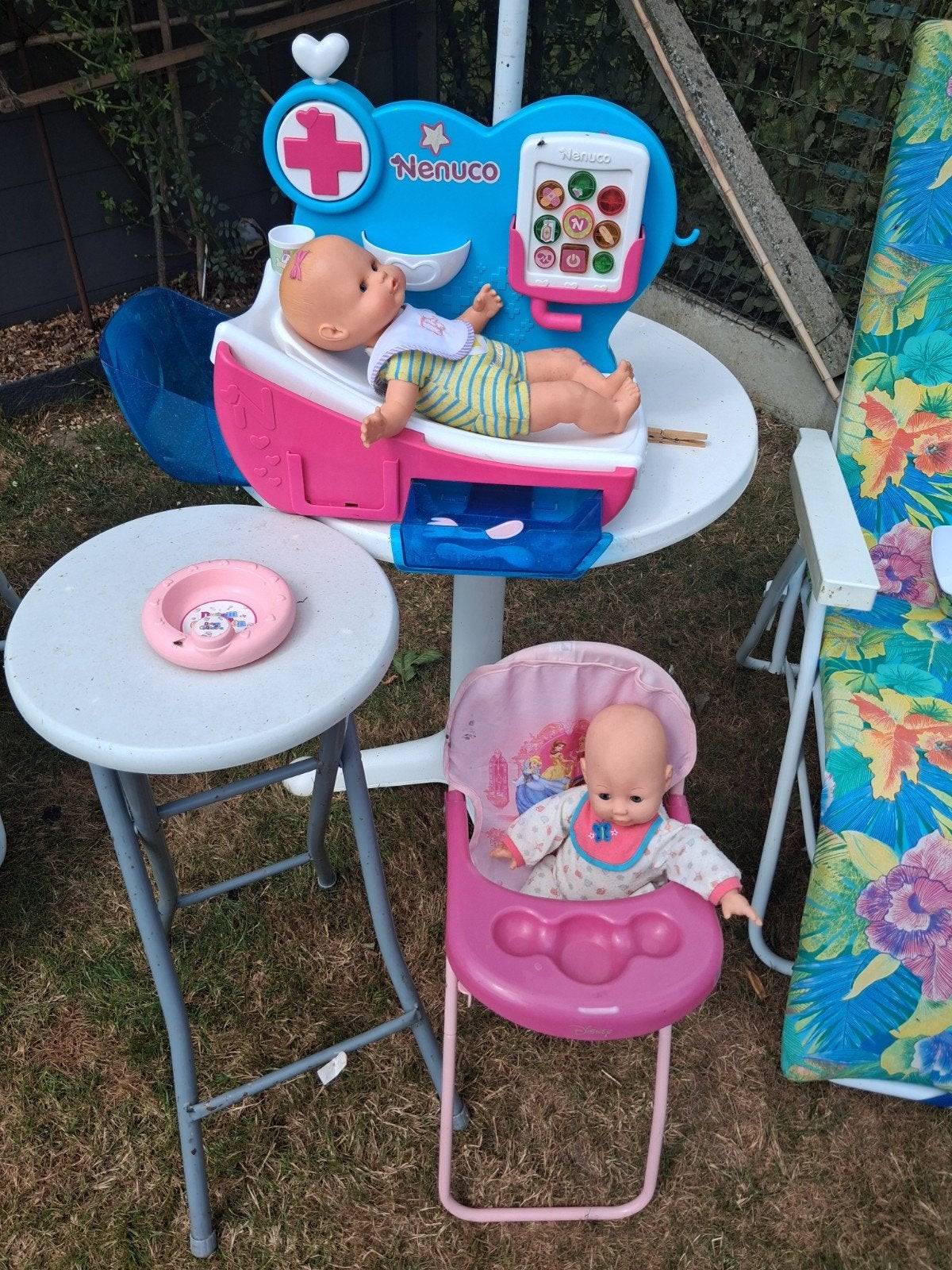 NENCO 2 POPPEN, Ophalen