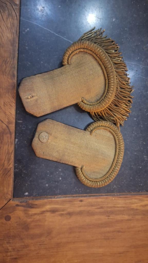 Epaulettes lieutenant époque Louis Philippe 1830/1848, Collections, Objets militaires | Général, Enlèvement ou Envoi