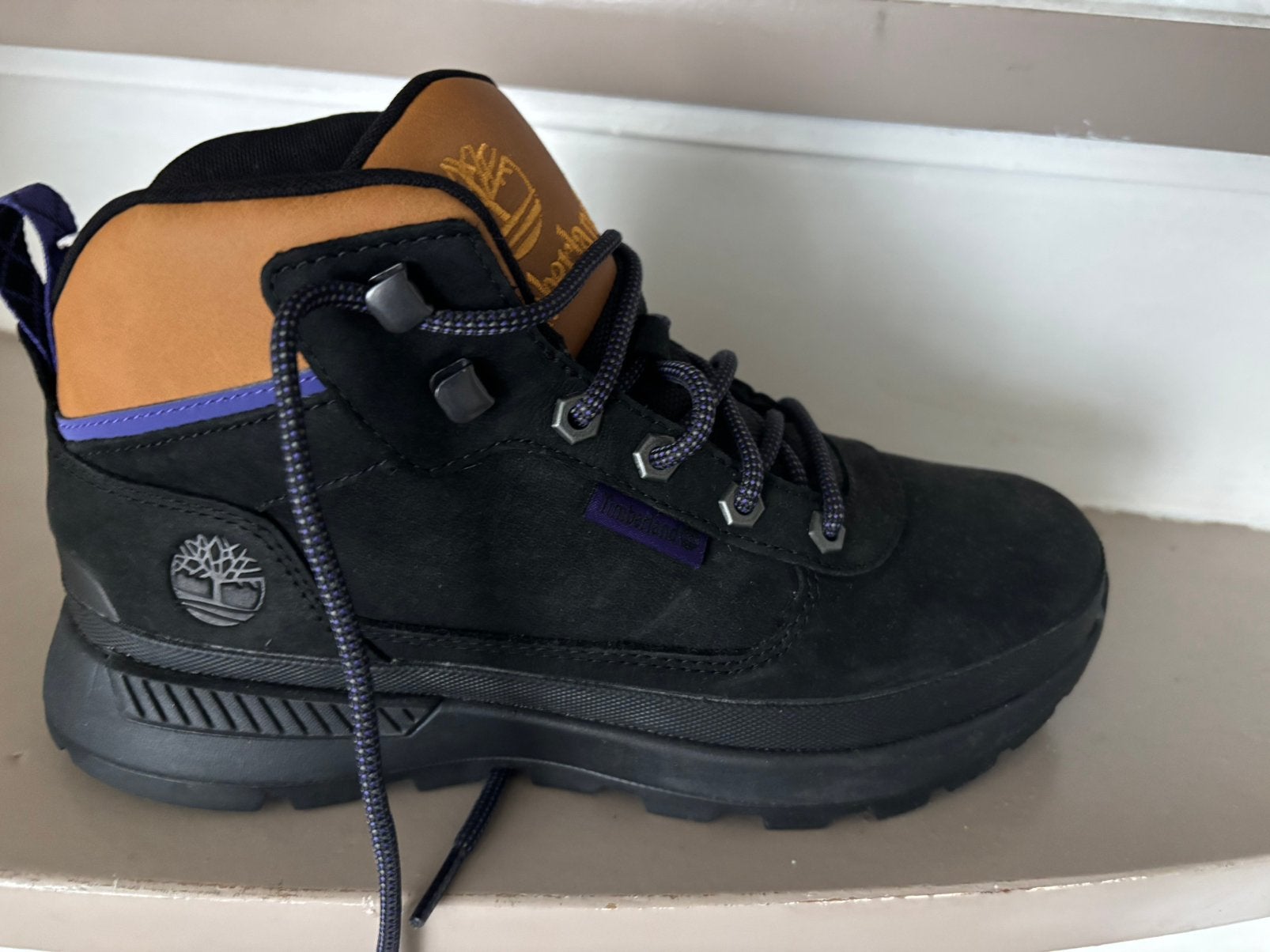 Timberland 40 blauwe en leren laarzen, nooit gebruikt, Ophalen of Verzenden, Zo goed als nieuw