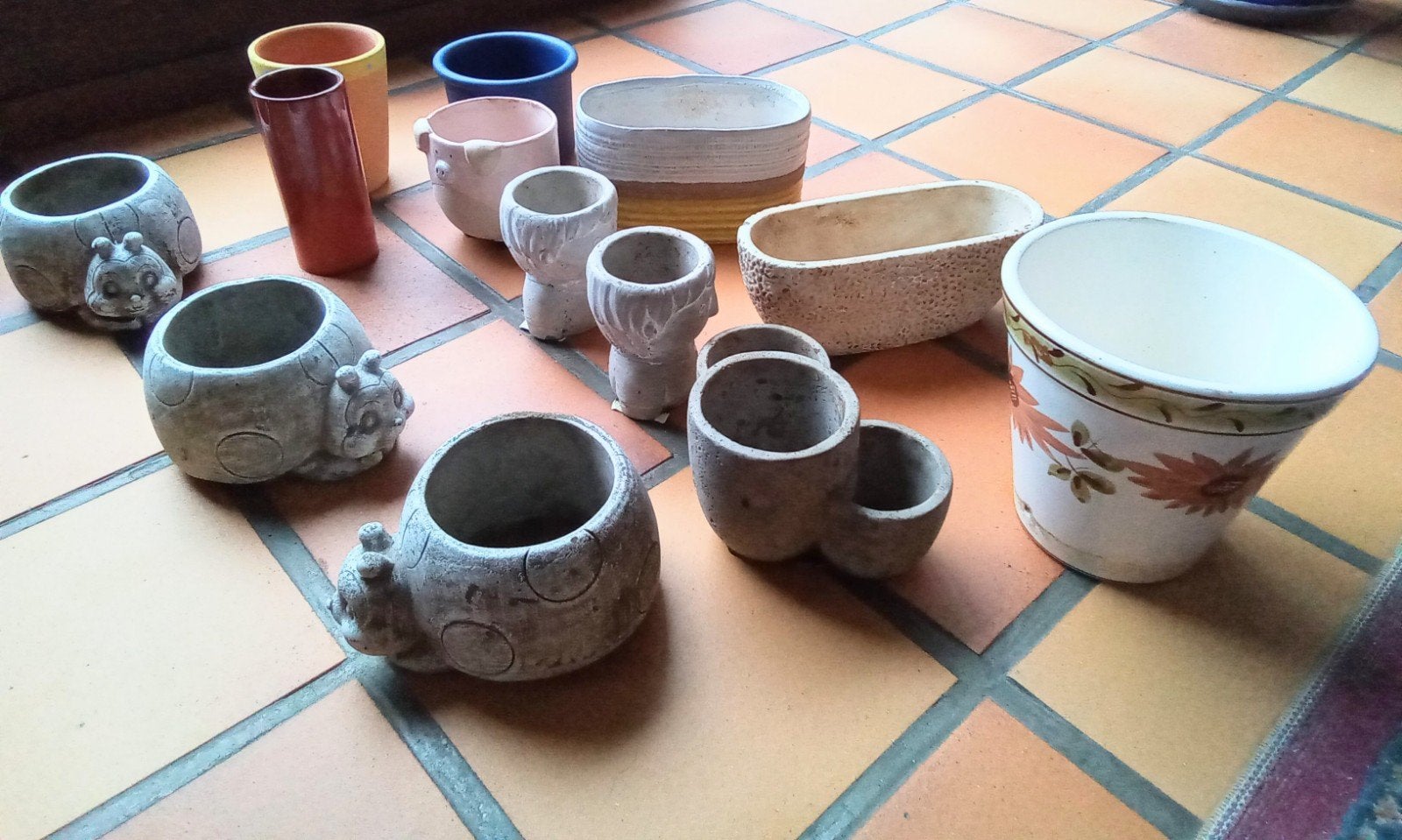 Bloempotjes 13st voor 5 euro, Tuin en Terras, Bloempotten, Ophalen, Zo goed als nieuw, Steen
