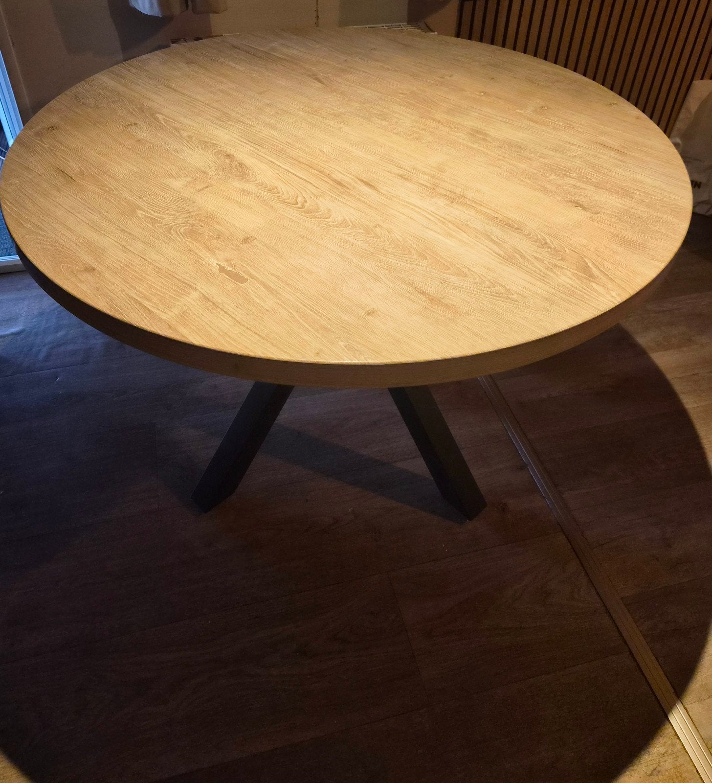 eet tafel, Ophalen